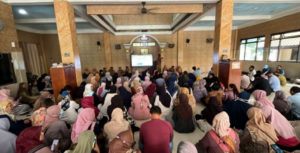 Suasana antusiasme wali murid kelas 9 saat menyimak pemaparan materi SPMB 2026 (18/5/2026)